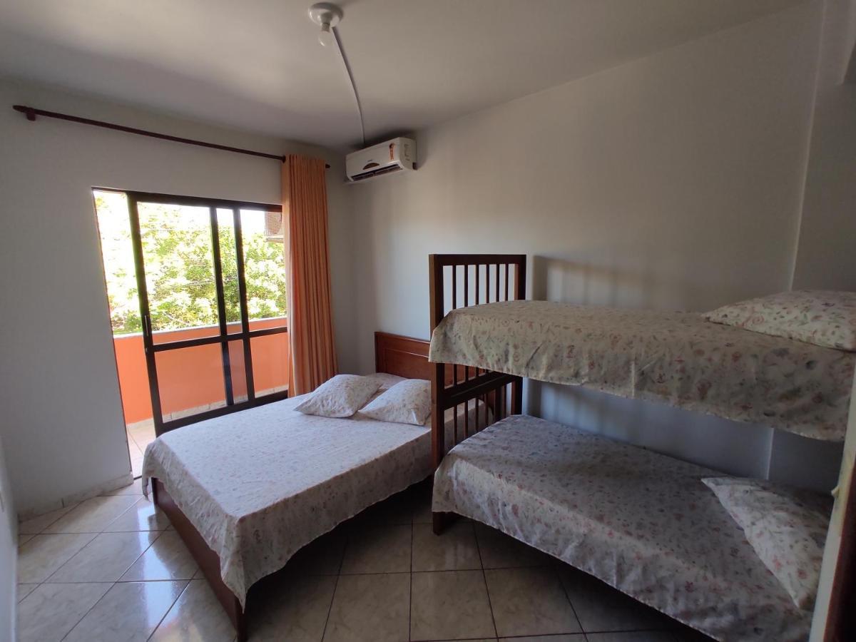 Appartement Residencial Medeiros à Guarda do Embaú Chambre photo